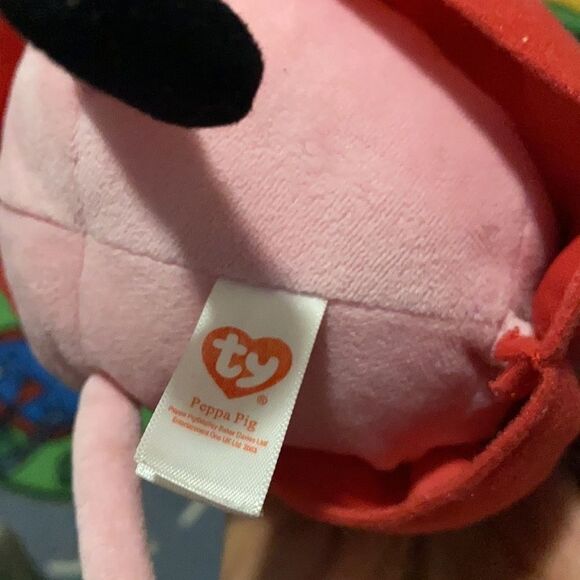Ty Peppa Pig Plush in EUC about 13 inches tall - Picture 6 of 7